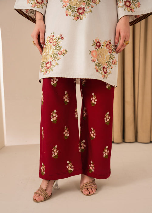 ALAYA EMBROIDERED 2PC