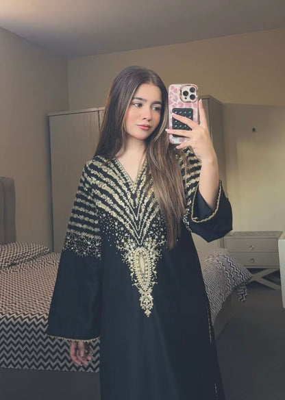 PEACOCK EMBROIDERED 3PC
