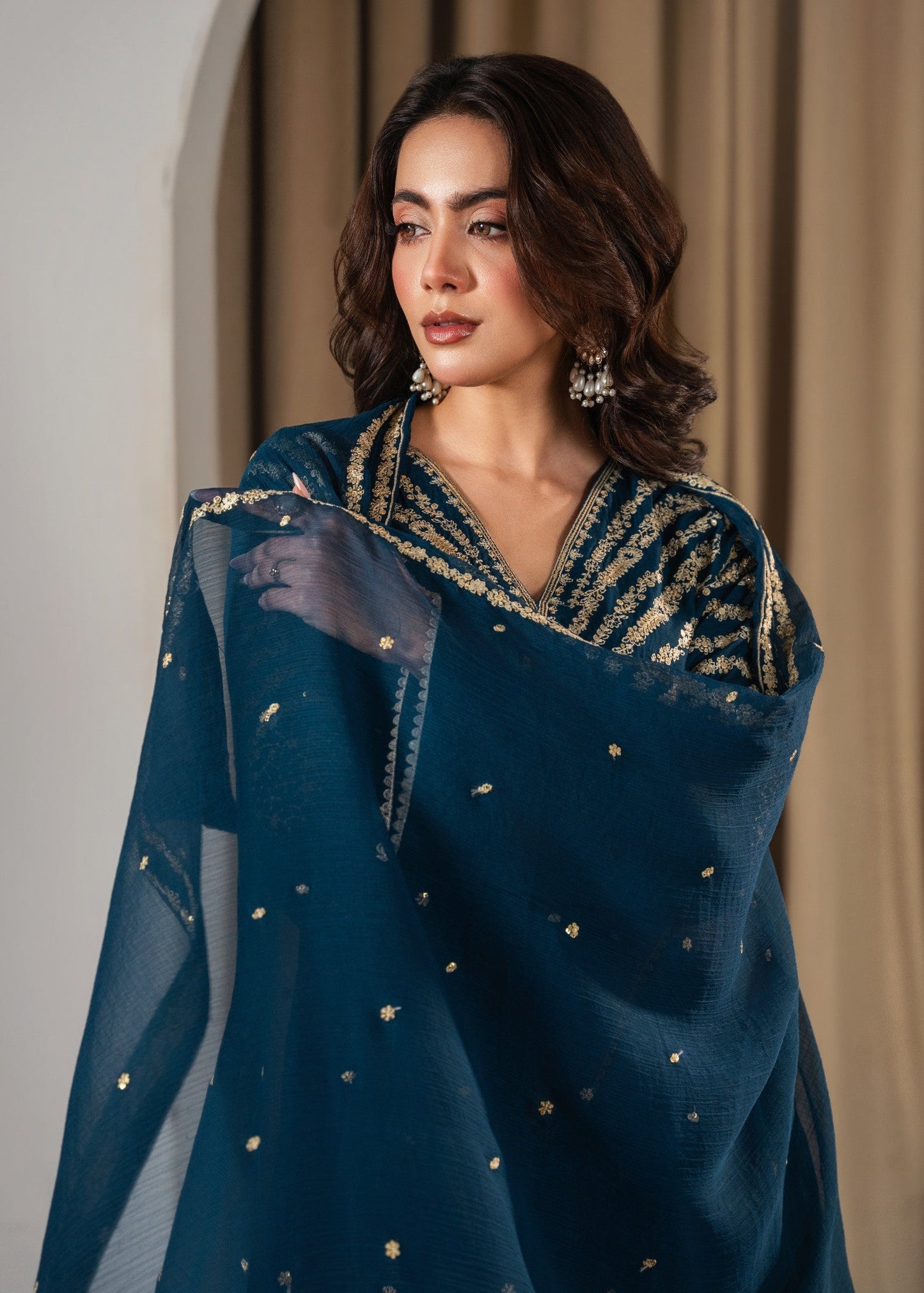 PEACOCK EMBROIDERED 3PC