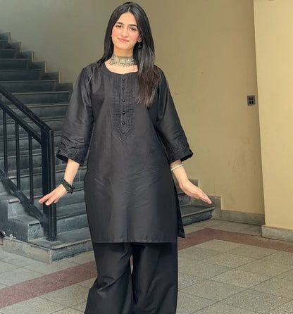 Black Pearl (Embroidery 3.Pcs with Farshi Shalwar)