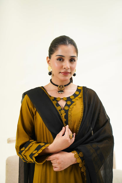 Onyx Gold 3pcs STITCH