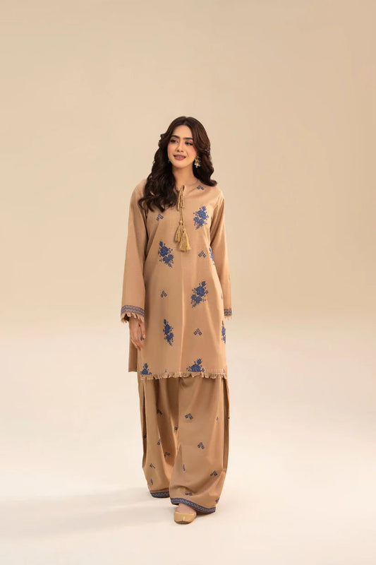 REEZA LAWN SET( FARSHI SHALWAR )