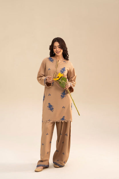 REEZA LAWN SET( FARSHI SHALWAR )