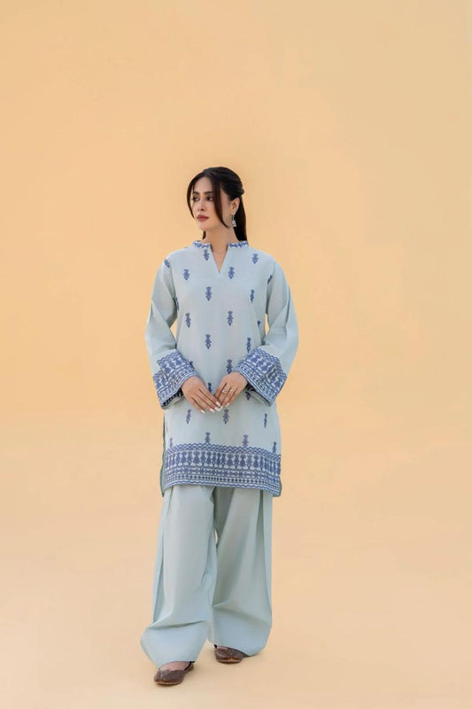 DAINA LAWM 2PC ( FARSHI SHALWAR)
