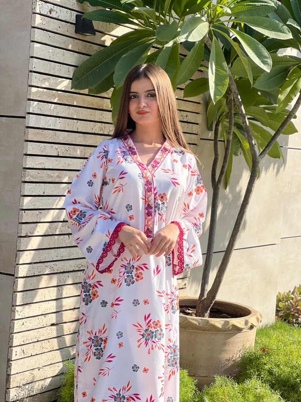 White elegance 2PC Stitch