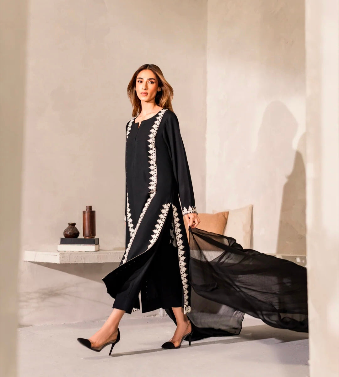 BLACKISH EMBROIDERY 3PCS STITCH