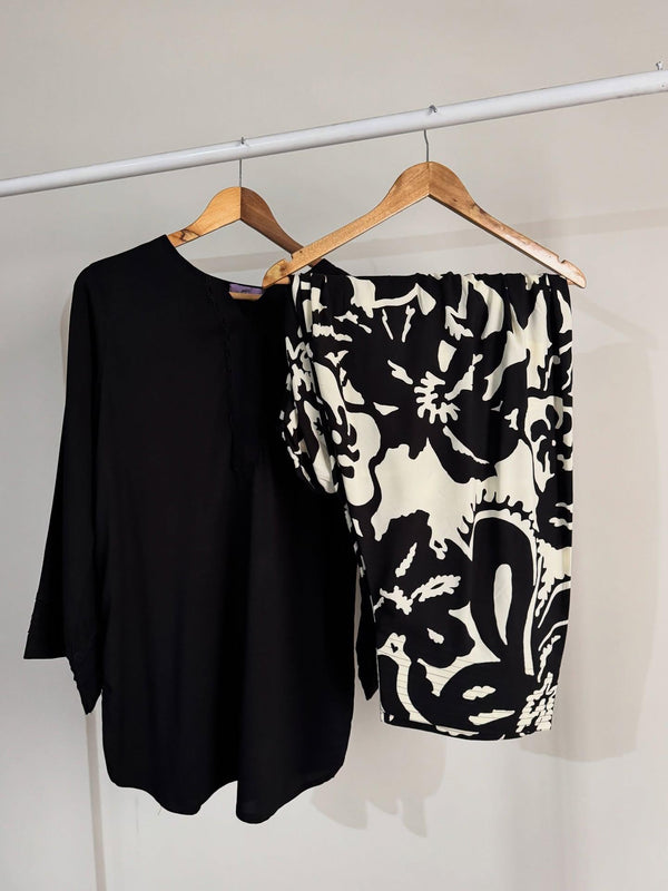 BLACK/WHITE SET ( FARSHI SHALWAR ) 2PCS