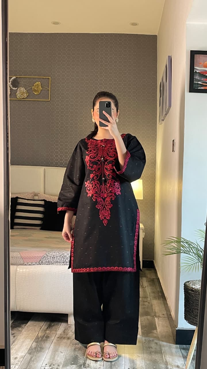 YASMIN EMBROIDERED 2PC STITCH