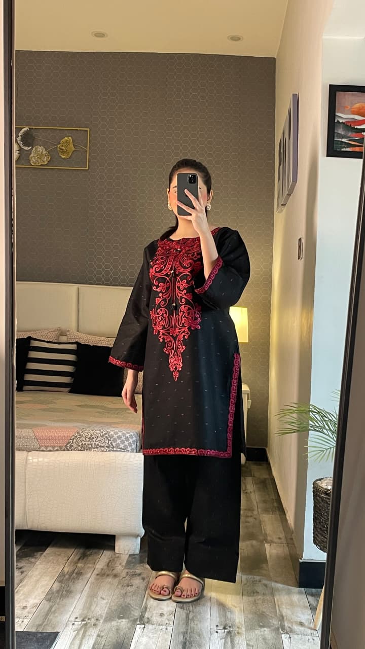 YASMIN EMBROIDERED 2PC STITCH