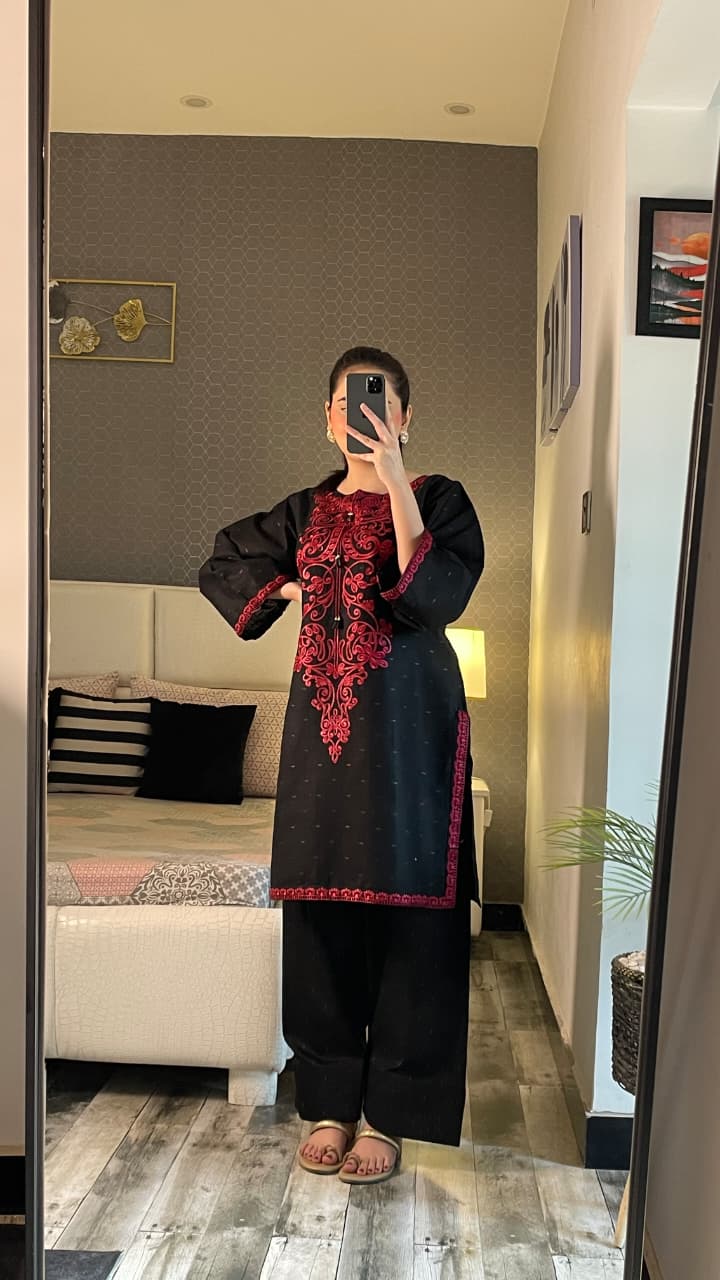 YASMIN EMBROIDERED 2PC STITCH