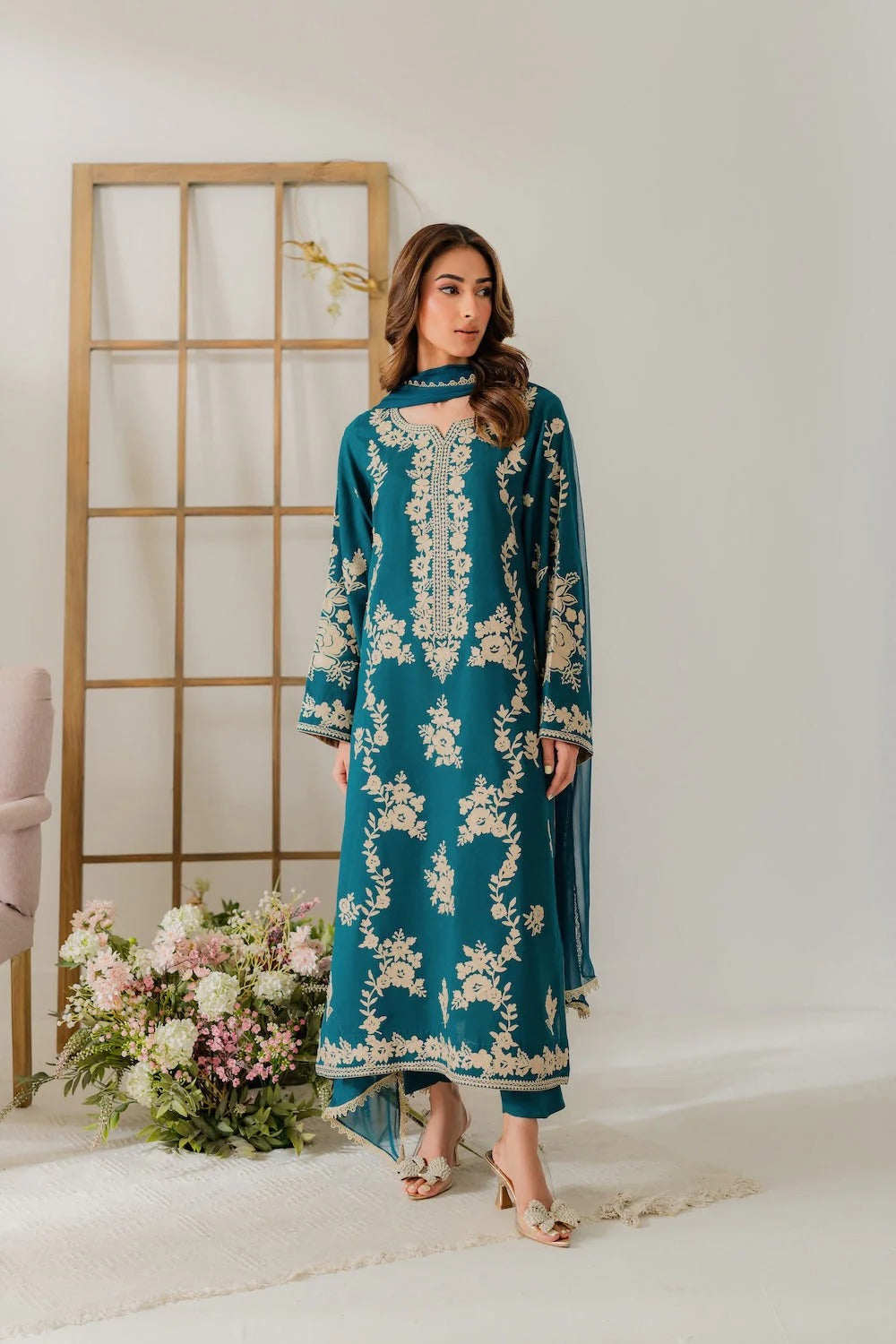 KAAVYA EMBROIDERY 3PC STITCH