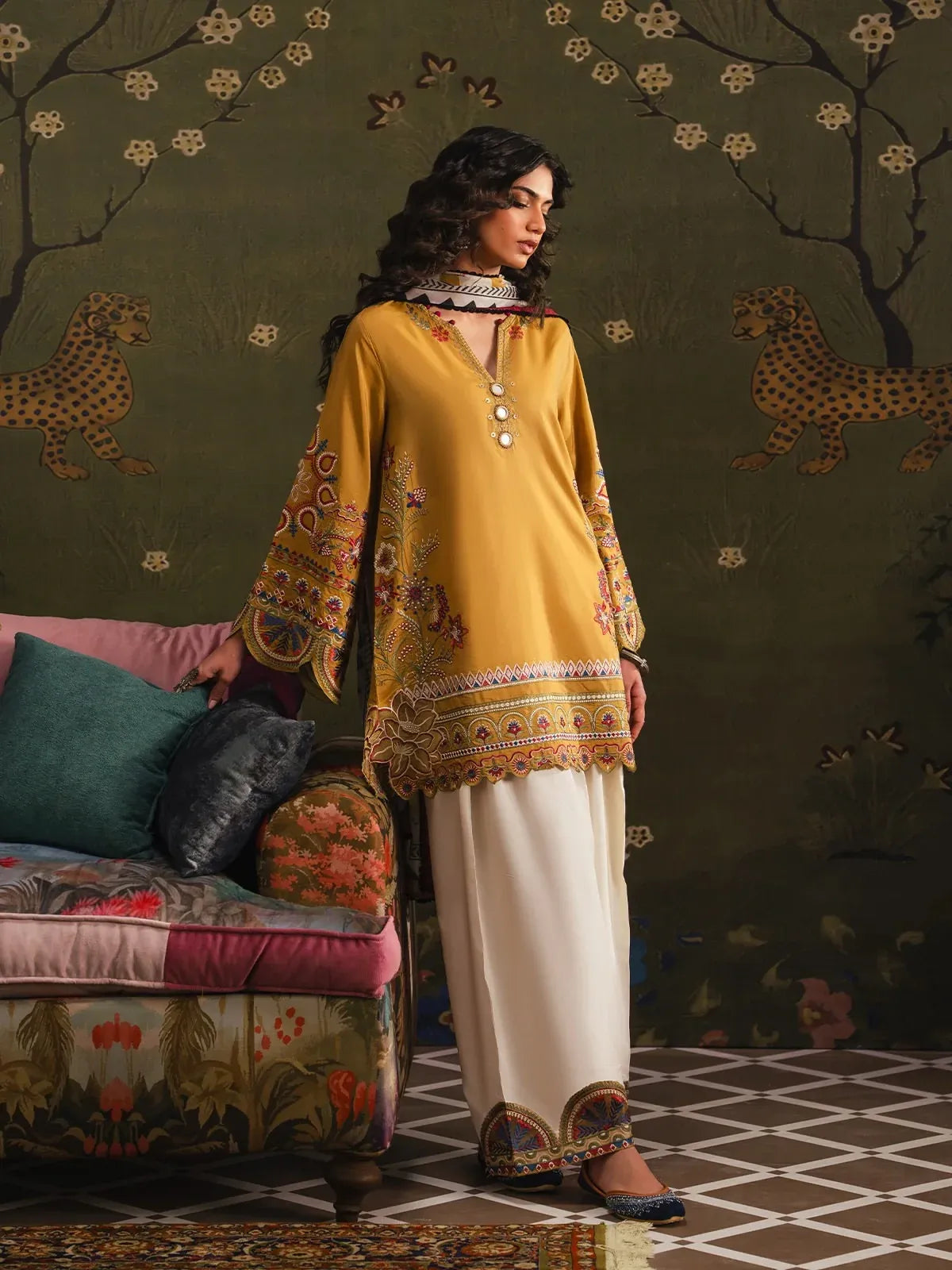 Sunehri 3pcs