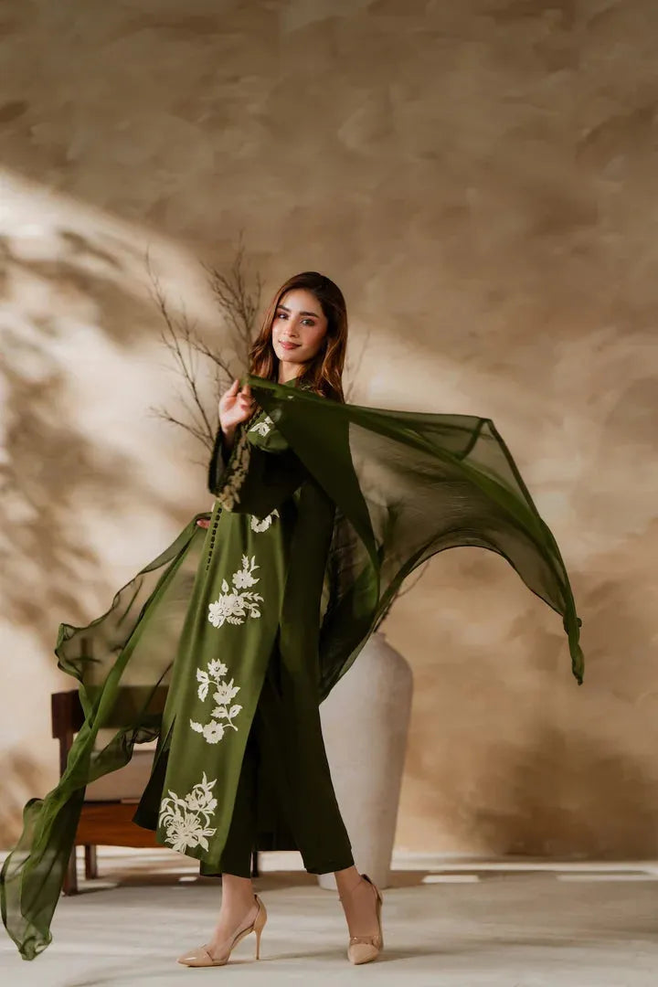 Alira 3pcs Embroidery