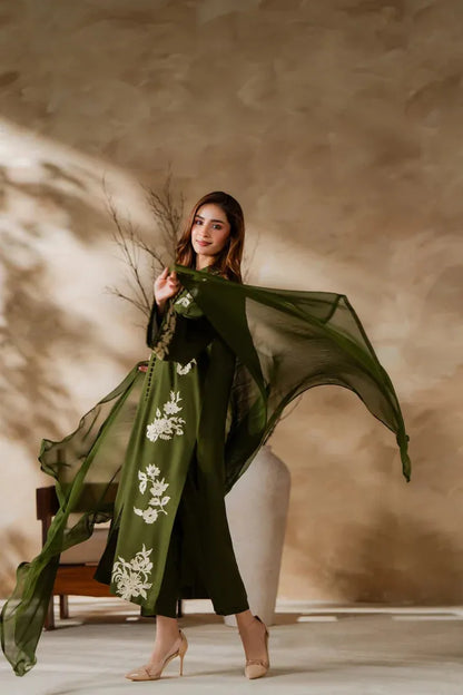 Alira 3pcs Embroidery