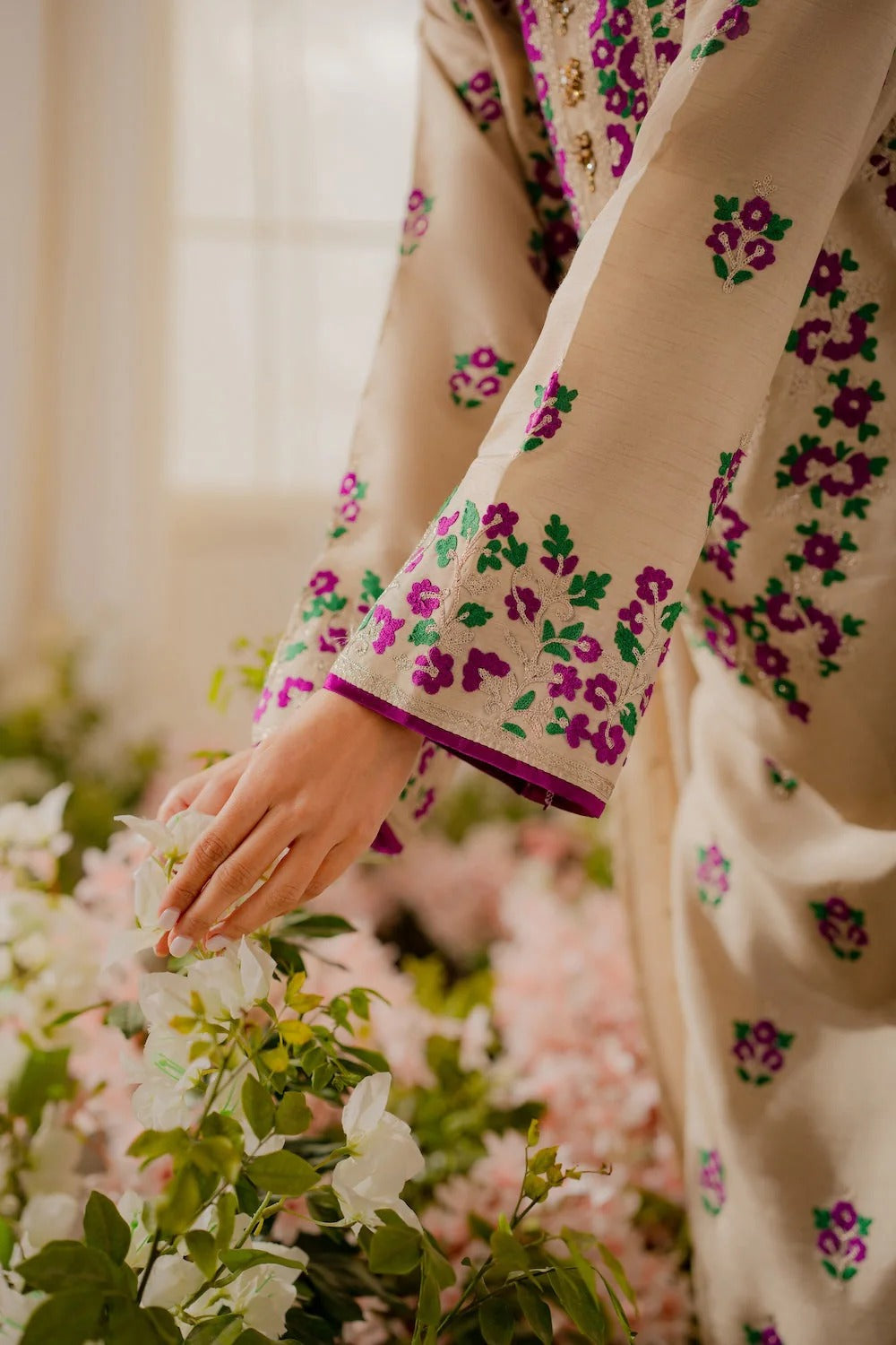 Sophie Embroidery 3Pcs