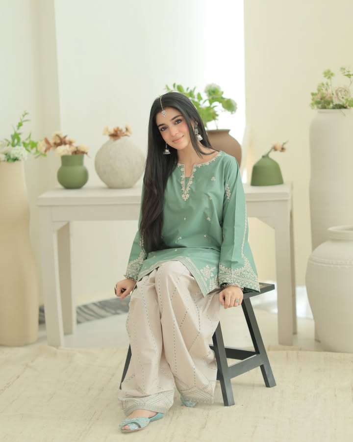 Zeba Lawn 2pc